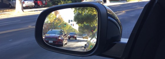 Unidentiziertes Fahrzeug mit Sensoren