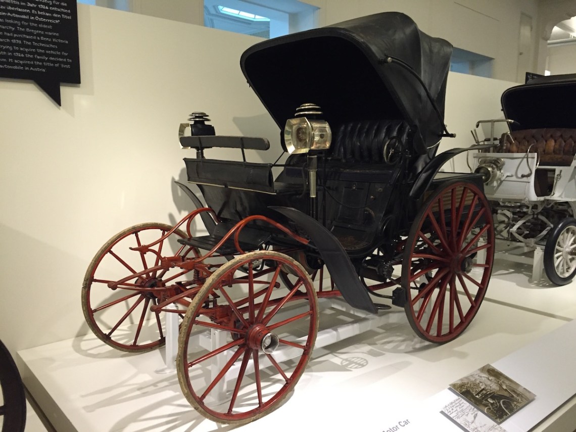 Benz Patent Motorwagen Victoria Vis-à-Vis