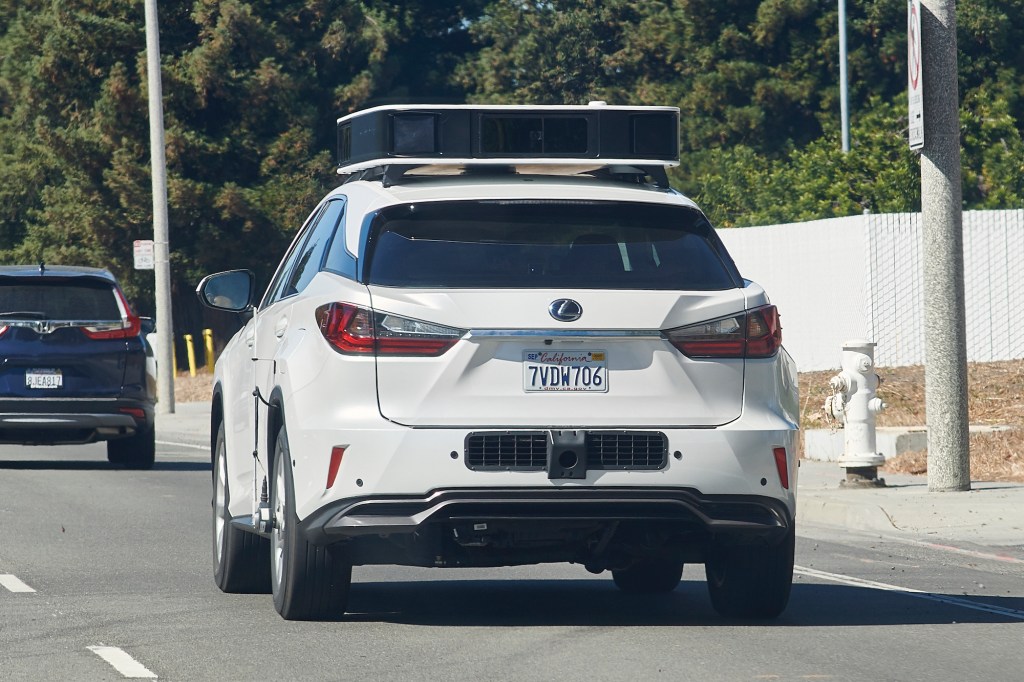 Apple Car (C) Jean Bai