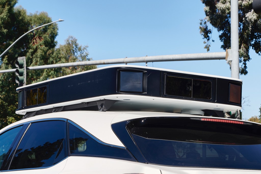 Apple Car (C) Jean Bai